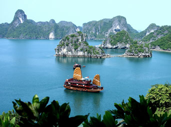 Halong Bay | Superior Cruises